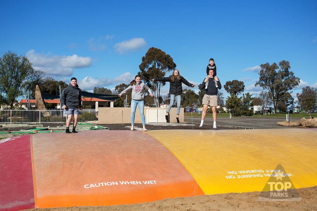 Horsham Holiday Park Bagian luar foto